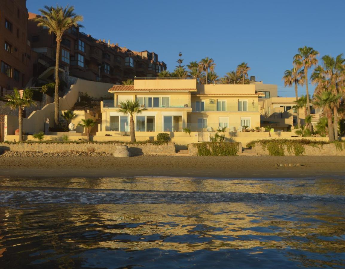 Excepcional Apartamento Amanecer Al Borde De Playa Y Mar, En Chalet Roquetes لقنت المظهر الخارجي الصورة