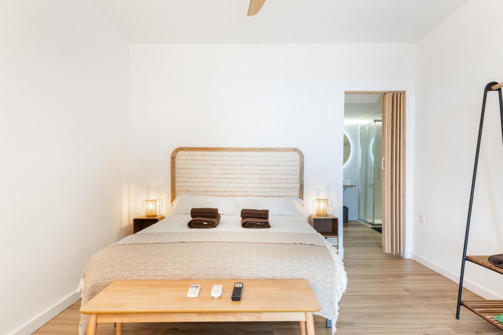Excepcional Apartamento Amanecer Al Borde De Playa Y Mar, En Chalet Roquetes لقنت المظهر الخارجي الصورة